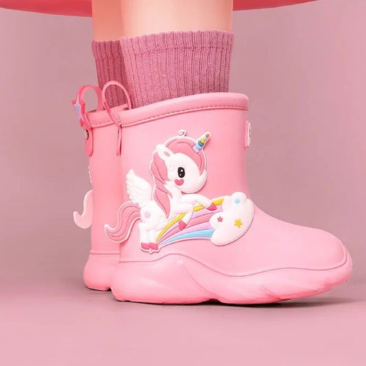 Różowe kalosze dziecięce ze słodkim zwierzątkiem Różowe kalosze dziecięce ze słodkim zwierzątkiem