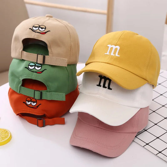 Czapeczka z daszkiem dla chłopca inspirowana M&M'S Czapeczka z daszkiem dla chłopca inspirowana M&M'S