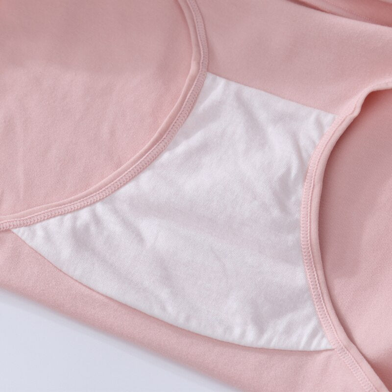 Majtki ciążowe na gumce z ozdobnym nadrukiem