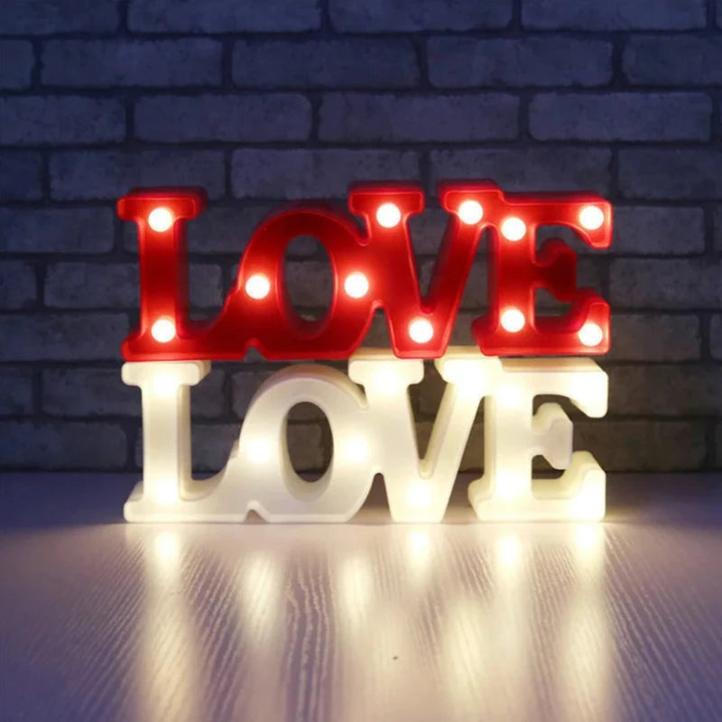 Lampka LED w kształcie napisu Love - Miziu.pl