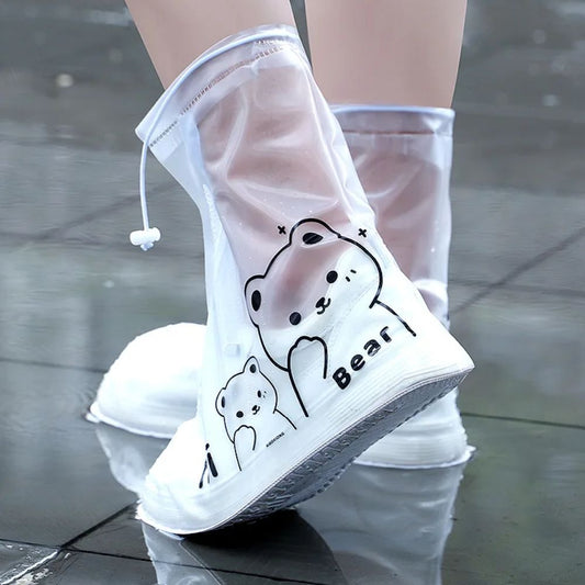 Zasuwane ochraniacze na buty z misiem Zasuwane ochraniacze na buty z misiem