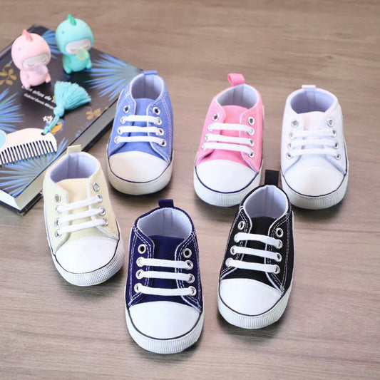 Buty niemowlęce trampki sznurowane antypoślizgowe Buty niemowlęce trampki sznurowane antypoślizgowe