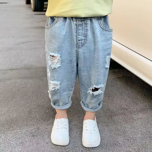 Dżinsy dziewczęce typu mom fit z przetarciami Dżinsy dziewczęce typu mom fit z przetarciami Niebieski