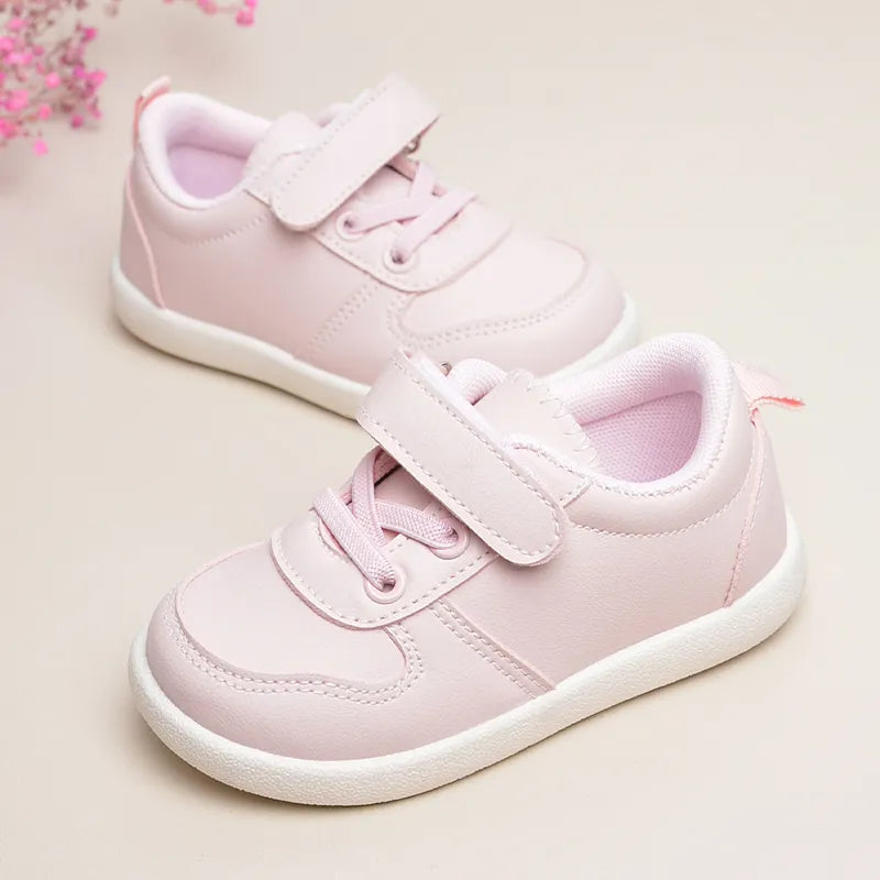 Buty dziewczęce zapinane na rzep