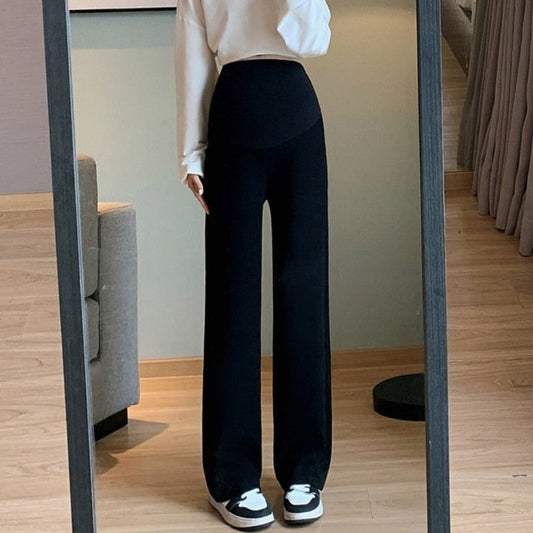 Spodnie ciążowe z szeroką nogawką w jednolitym kolorze Spodnie ciążowe z szeroką nogawką w jednolitym kolorze