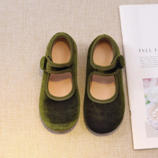 Zamszowe buty dziewczęce Zamszowe buty dziewczęce