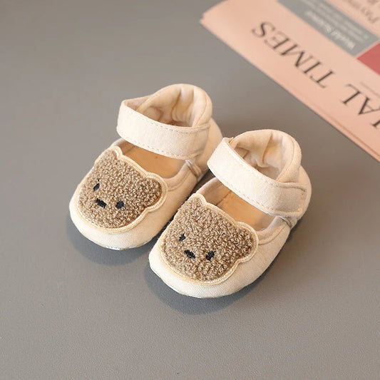 Materiałowe buciki zapinane na rzep Materiałowe buciki zapinane na rzep