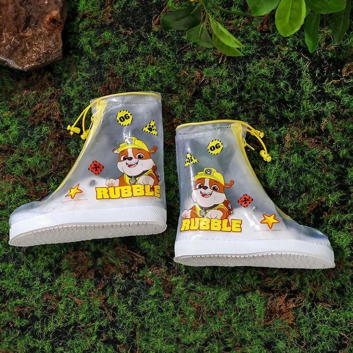 Ochraniacze na buty z bohaterami Psiego Patrolu Żółty