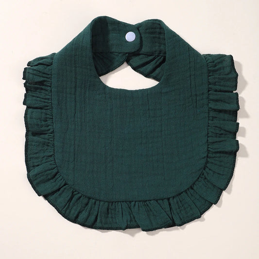 Śliniak materiałowy z falbanką Śliniak materiałowy z falbanką