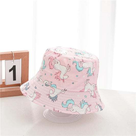 Czapka dla dziewczynki typu bucket we wzorki Czapka dla dziewczynki typu bucket we wzorki Różowy 50-52cm