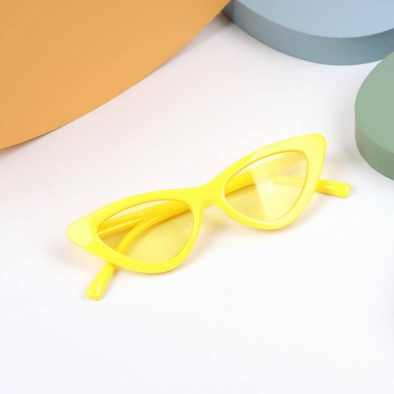 Kolorowe okulary przeciwsłoneczne dla dzieci kocie oczy - Miziu.pl