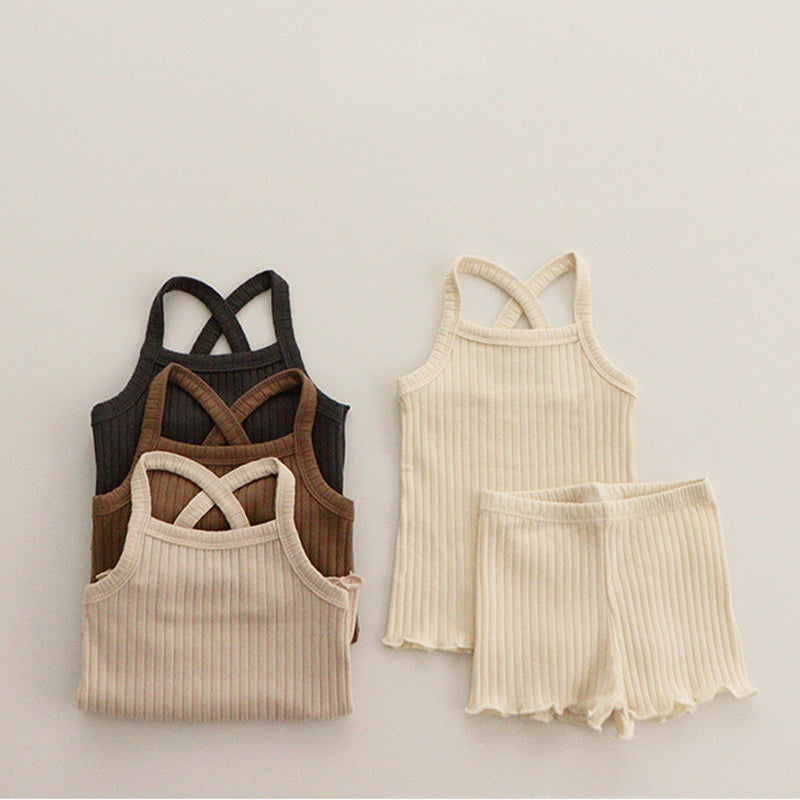 Piżama dziewczęca krótki komplet prążkowany Piżama dziewczęca krótki komplet prążkowany