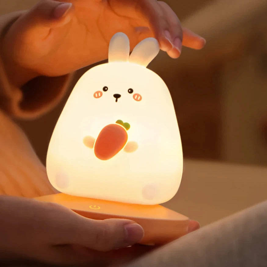 Lampka LED w kształcie króliczka z marchewką - Miziu.pl