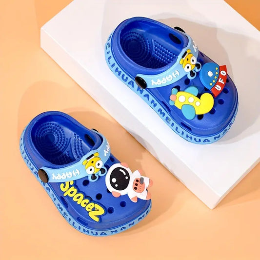 Buty chłopięce klapki z kosmicznymi przypinkami Buty chłopięce klapki z kosmicznymi przypinkami