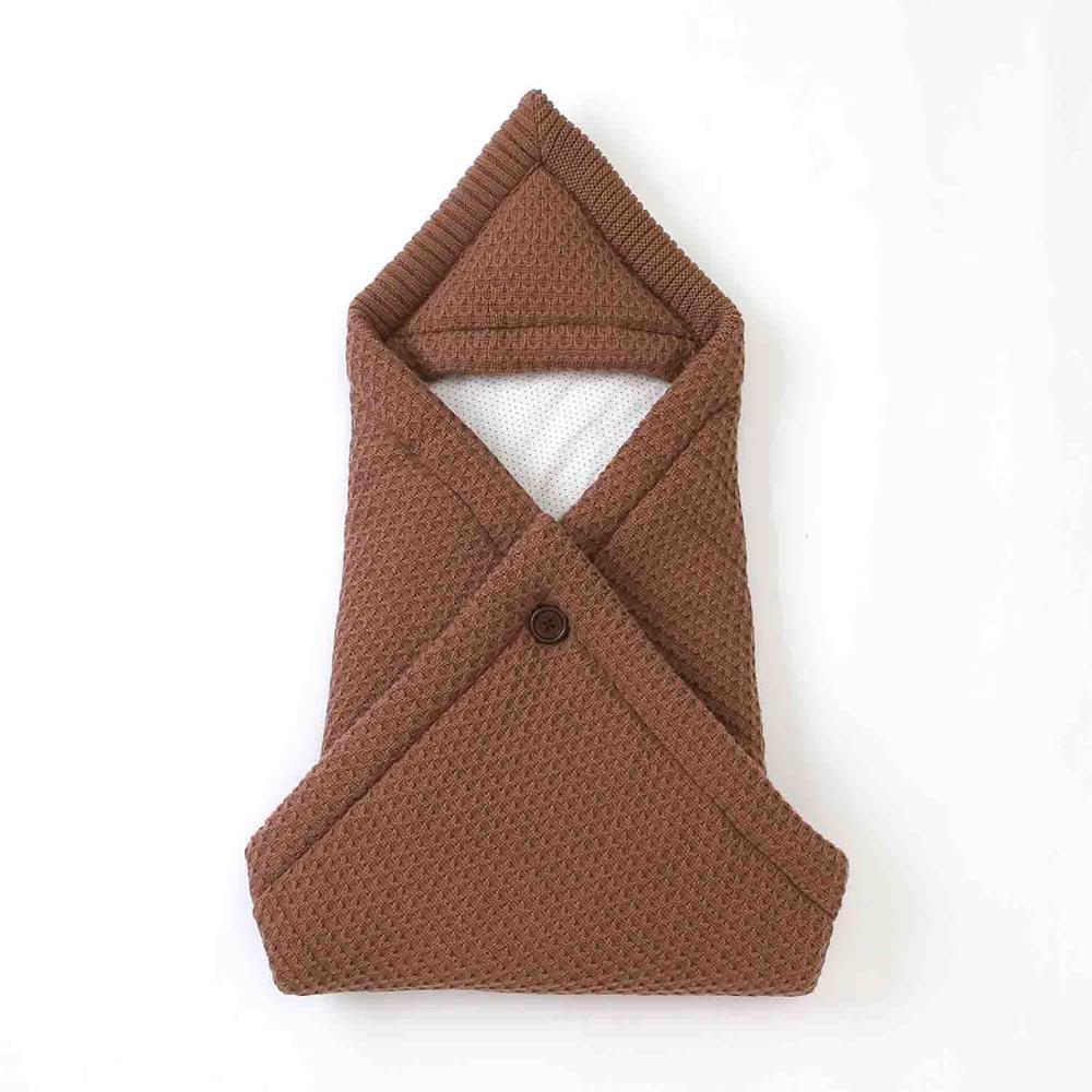 Śpiworek do wózka z guzikiem Brązowy