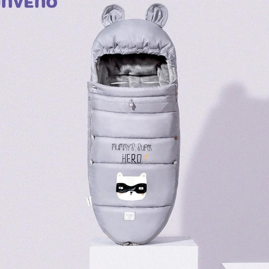 Zimowy śpiworek z uszkami do wózka Zimowy śpiworek z uszkami do wózka