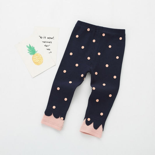 Śliczne getry dla dziewczynki Śliczne getry dla dziewczynki