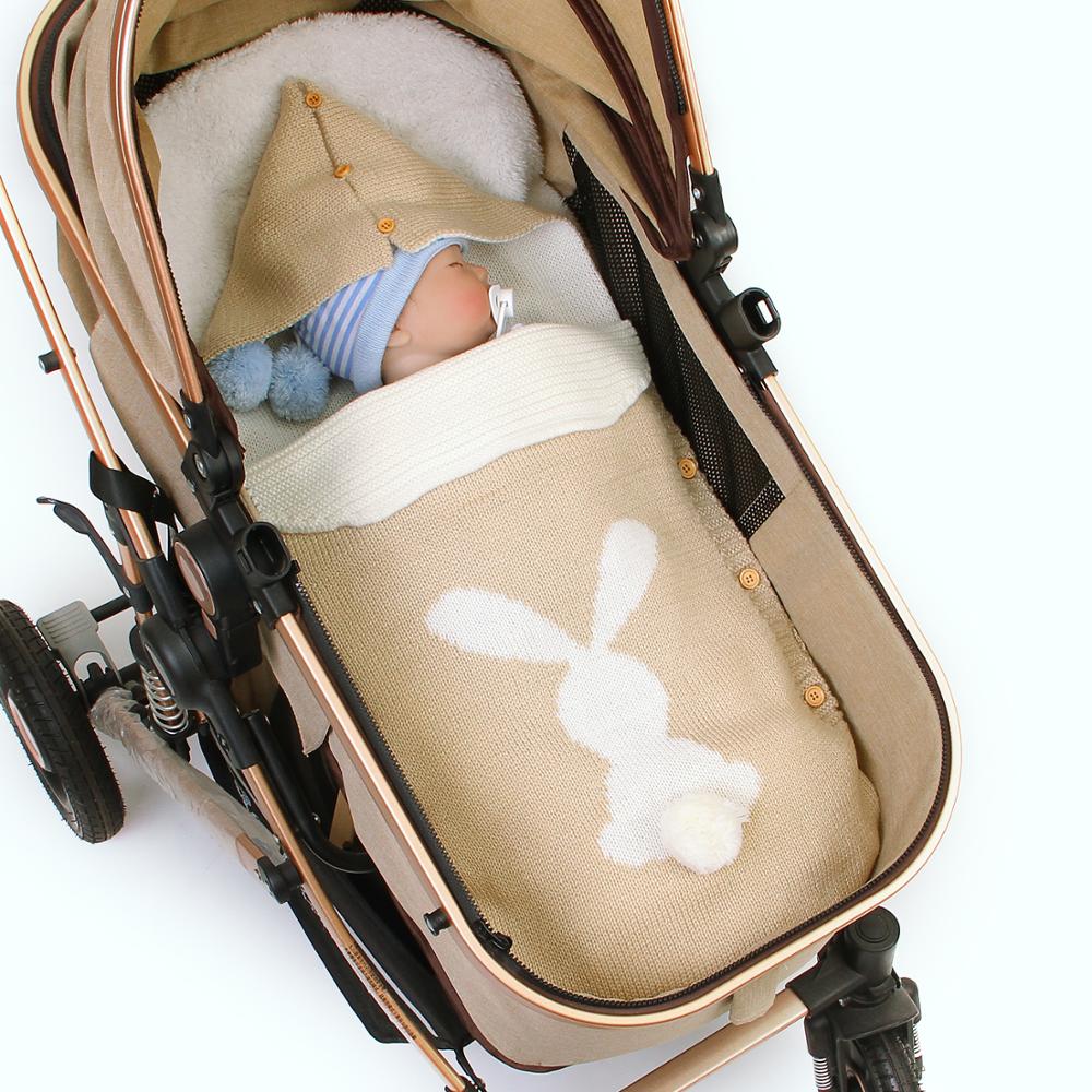 Lekki śpiworek do wózka z króliczkiem