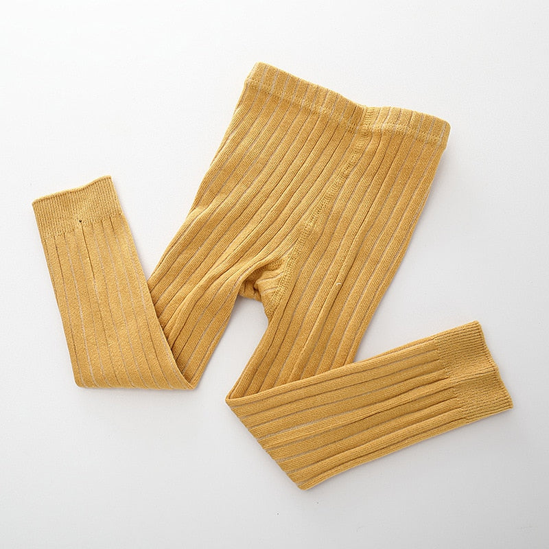 Ciepłe legginsy dziewczęce Ciepłe legginsy dziewczęce Khaki