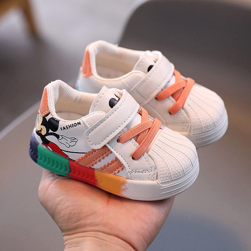 Sportowe buty chłopięce z Myszką Miki Pomarańczowy