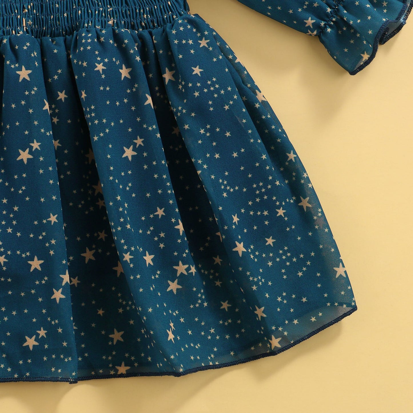 Niemowlęca sukienka w gwiazdeczki