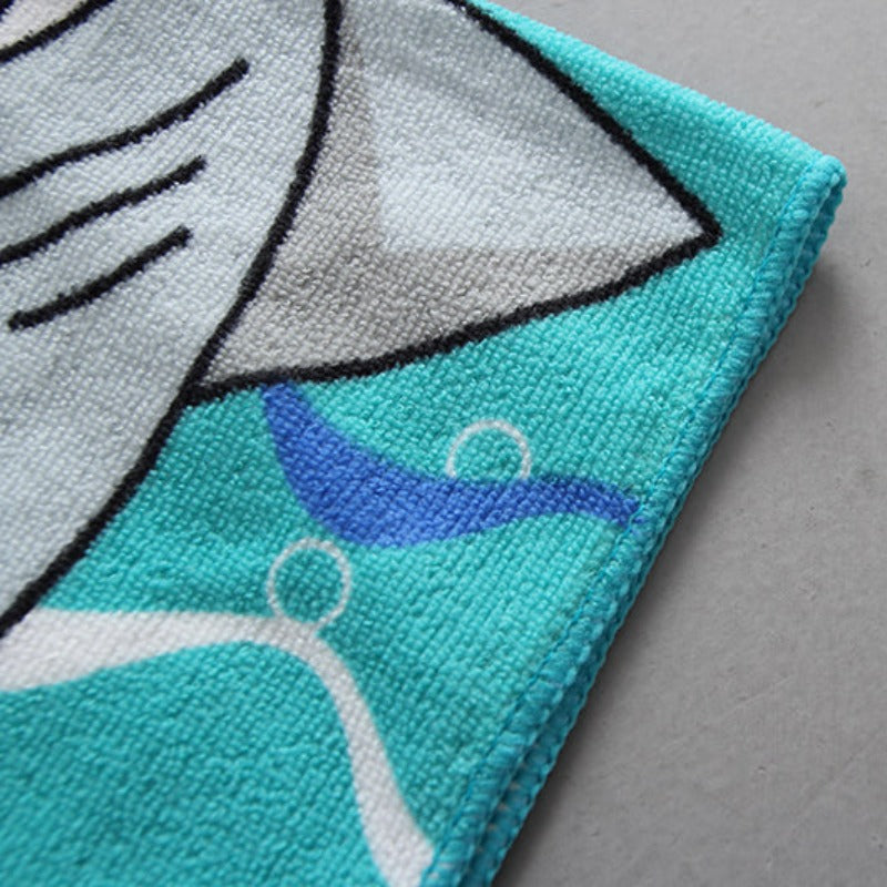 Ponczo ręcznik kąpielowy dla dzieci z rekinem Ponczo ręcznik kąpielowy dla dzieci z rekinem