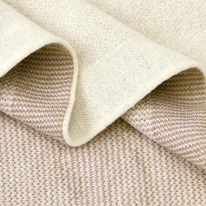 Kocyk dzianinowy bujany konik 100x80cm