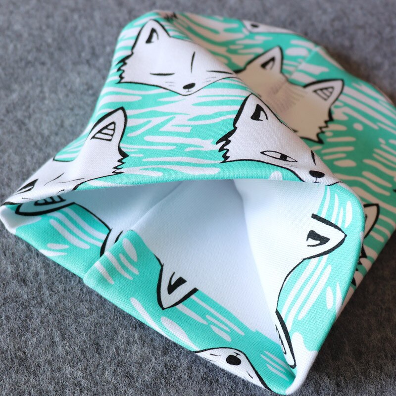 Czapeczki niemowlęce we wzorki