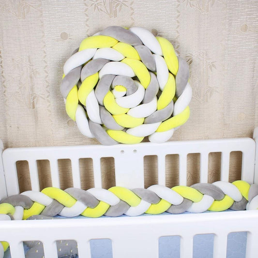 Ochraniacz do łóżeczka warkocz z 3 pasm Ochraniacz do łóżeczka warkocz z 3 pasm