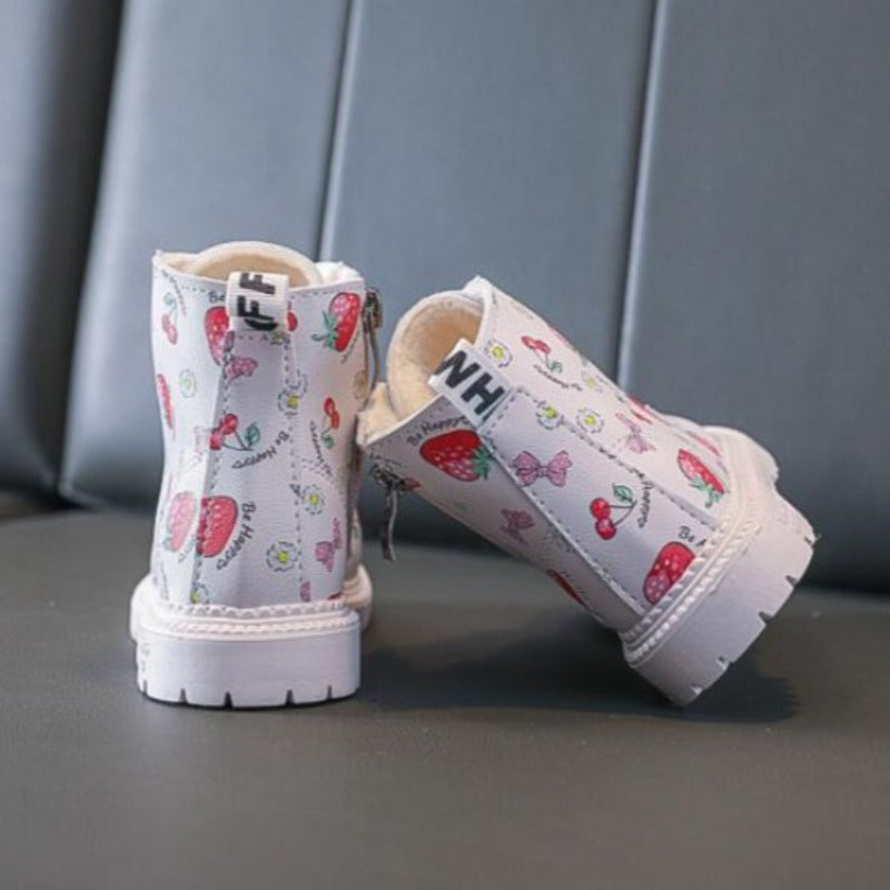 Buty traperki dla dziewczynki we wzory - Miziu.pl