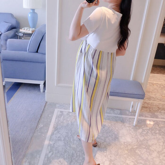 Sukienka dla kobiet w ciąży w paski Sukienka dla kobiet w ciąży w paski