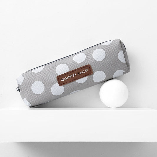 Piórnik w kropeczki Piórnik w kropeczki