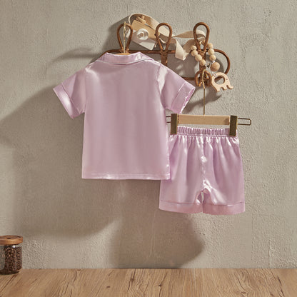 Piżamka z krótkim rękawem i spodenkami o gładkim wzorze