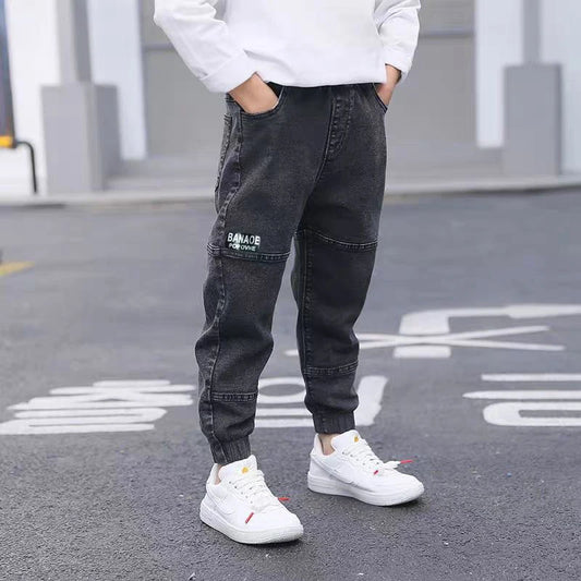 Dżinsy chłopięce typu jogger z kieszeniami Dżinsy chłopięce typu jogger z kieszeniami Czarny