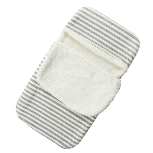 Ciepły śpiworek do wózka Ciepły śpiworek do wózka