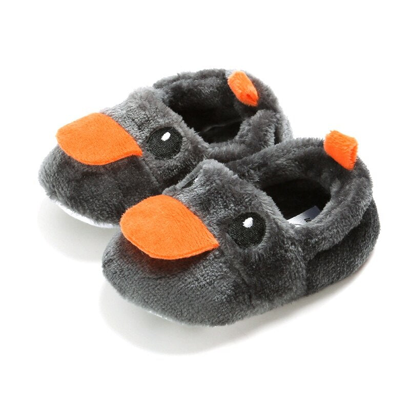 Cieplutkie kapcie niemowlęce z motywem pingwinka Rodzaj 30