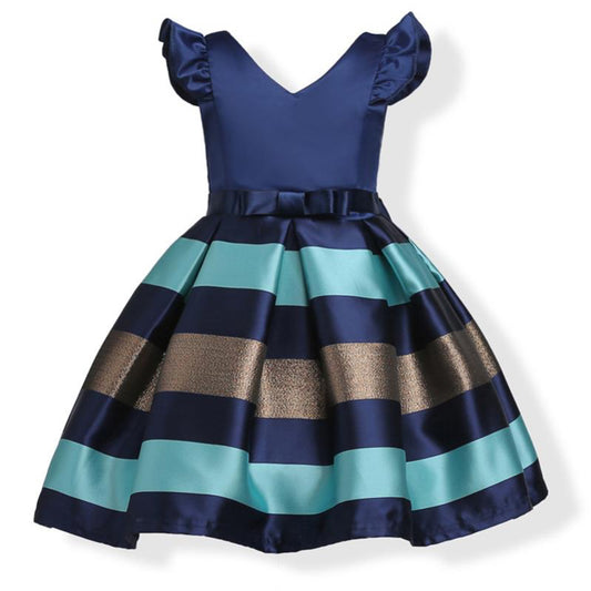 Elegancka sukienka wizytowa z dekoltem w serek i dołem w paski