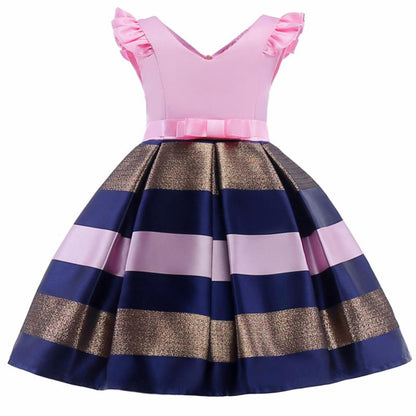 Elegancka sukienka wizytowa z dekoltem w serek i dołem w paski Różowa w paski