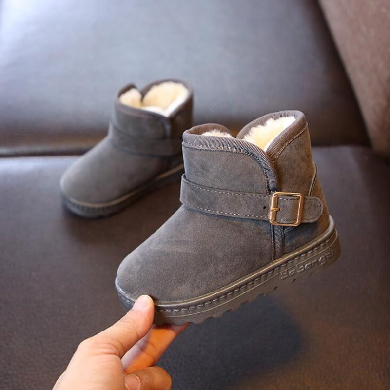 Ciepłe buty zimowe dla dziewczynki - Miziu.pl