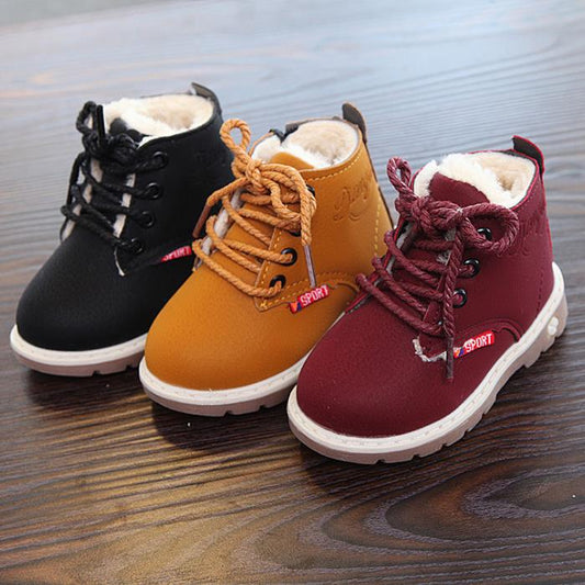 Trzewiki za kostkę dla dziewczynki z ociepleniem Trzewiki za kostkę dla dziewczynki z ociepleniem