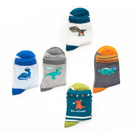 Zestaw 5 par skarpetek z dinozaurem Zestaw 5 par skarpetek z dinozaurem
