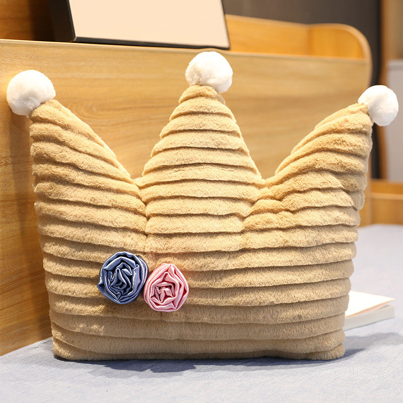 Miękka poduszka dekoracyjna w kolorze brązowym z kwiatkami 3D Brązowa korona