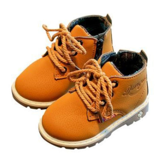 Wiązane trzewiki za kostkę dla chłopca